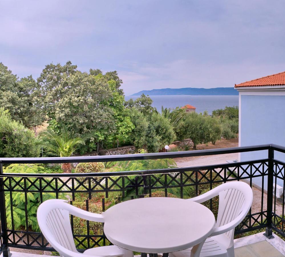 Panselinos Hotel Eftalou Kültér fotó