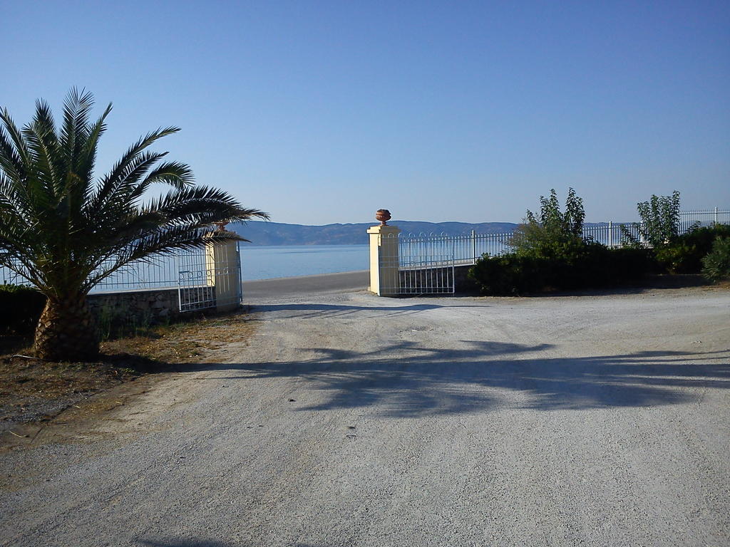 Panselinos Hotel Eftalou Kültér fotó